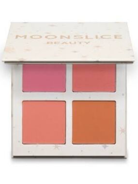 Moonslice Beauty blushing moon pallet